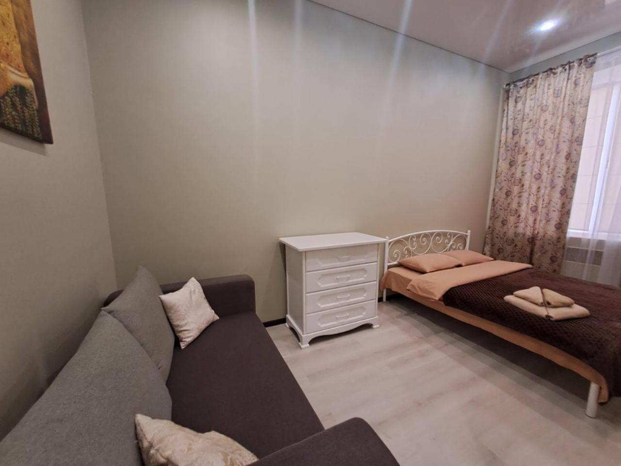 Viva Olive - Студия Со Спальней В Центре เครเมนชุก ภายนอก รูปภาพ