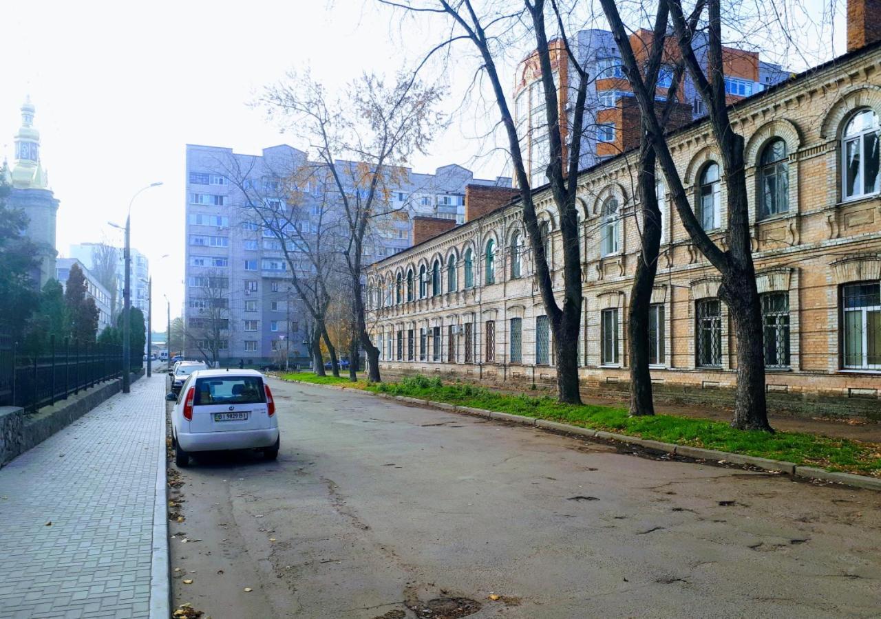 Viva Olive - Студия Со Спальней В Центре เครเมนชุก ภายนอก รูปภาพ